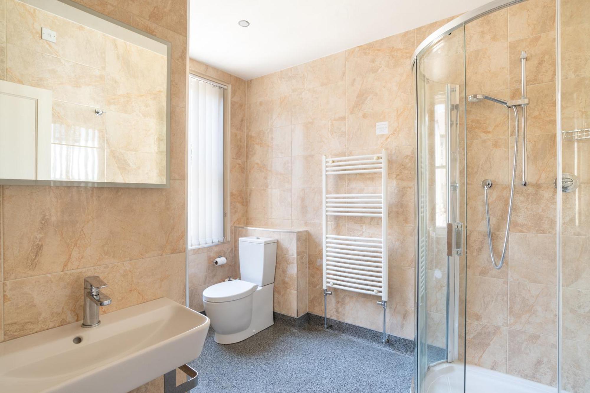 The Kings Head Bed & Breakfast Дийл Екстериор снимка