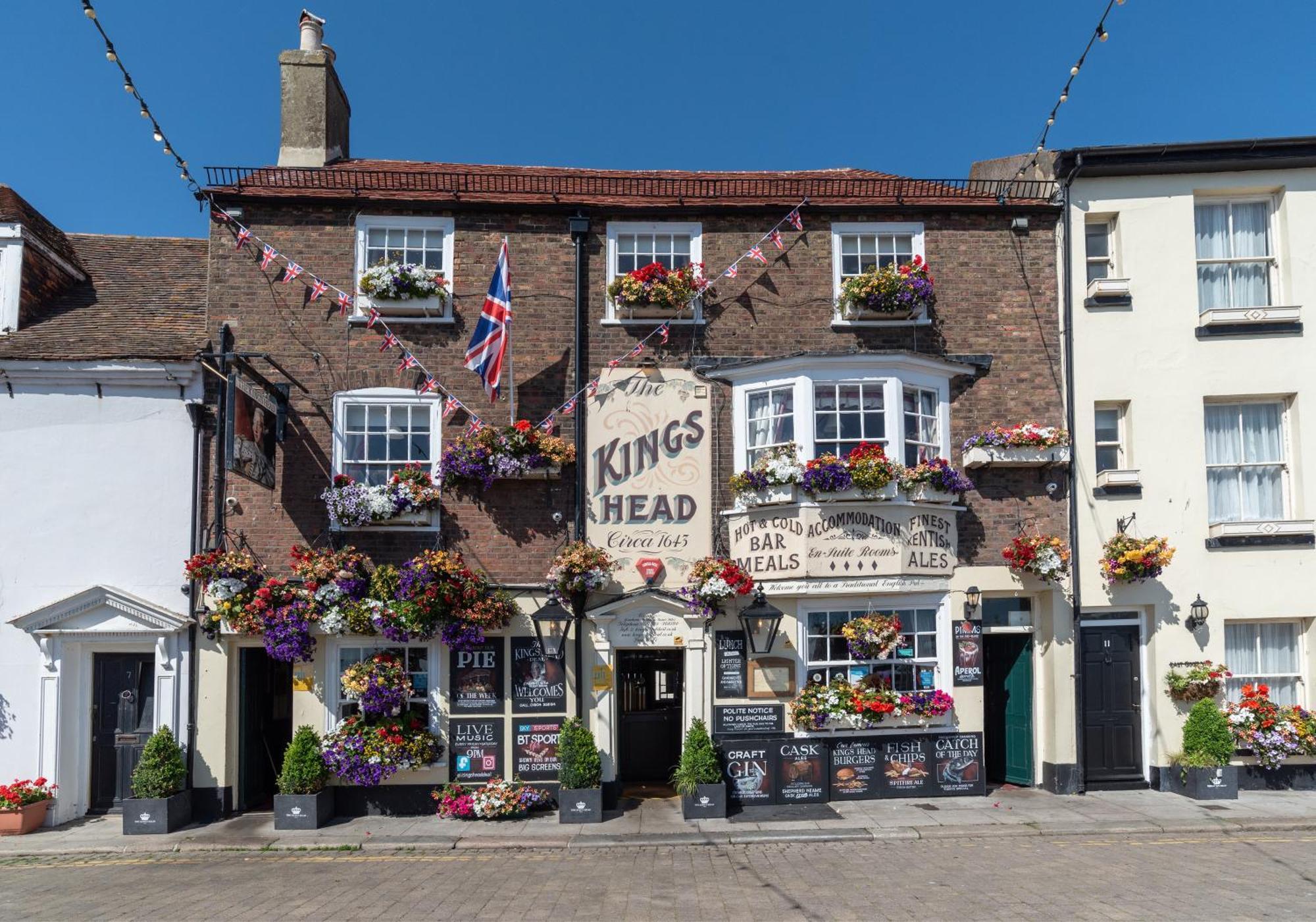 The Kings Head Bed & Breakfast Дийл Екстериор снимка