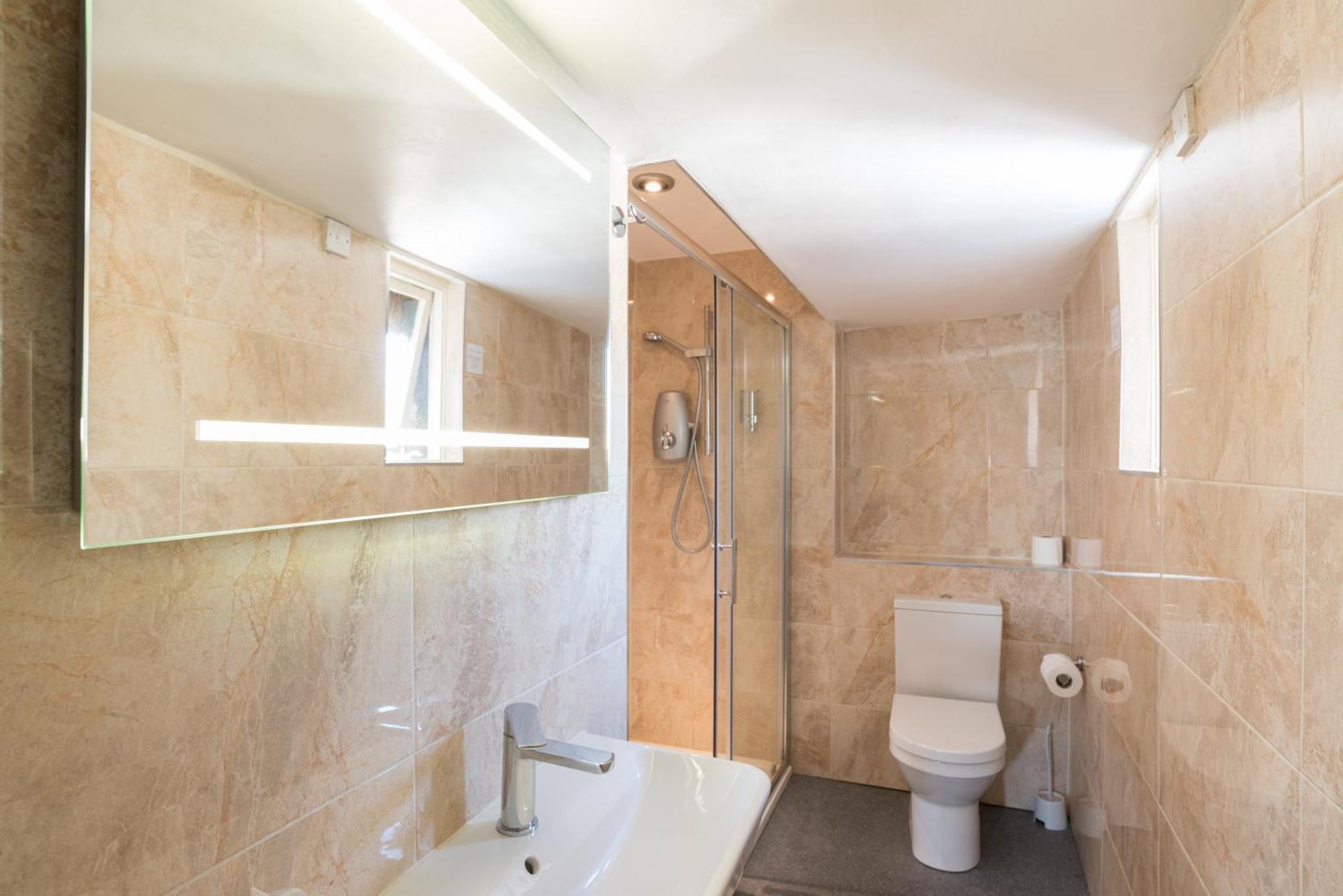 The Kings Head Bed & Breakfast Дийл Екстериор снимка
