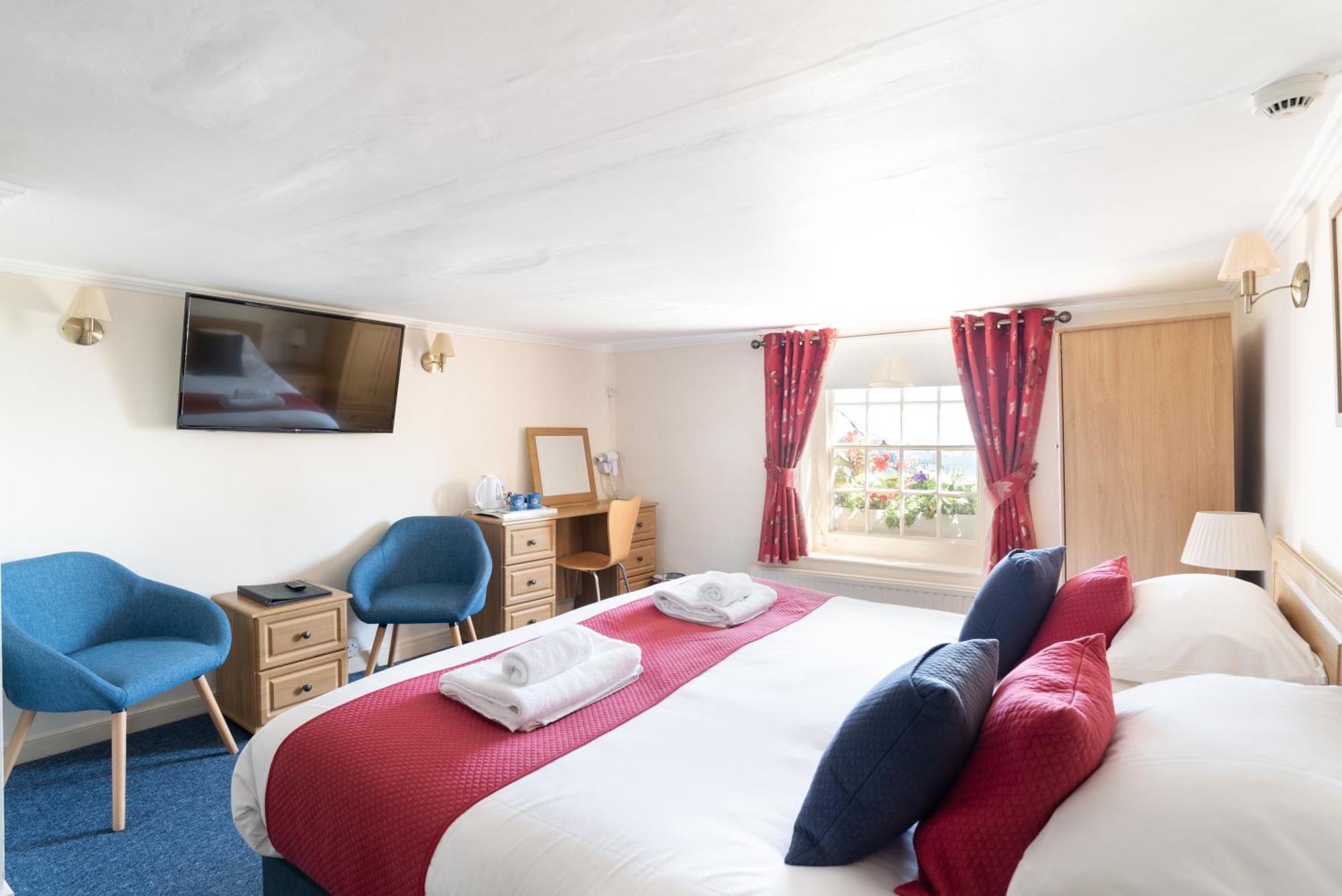 The Kings Head Bed & Breakfast Дийл Екстериор снимка