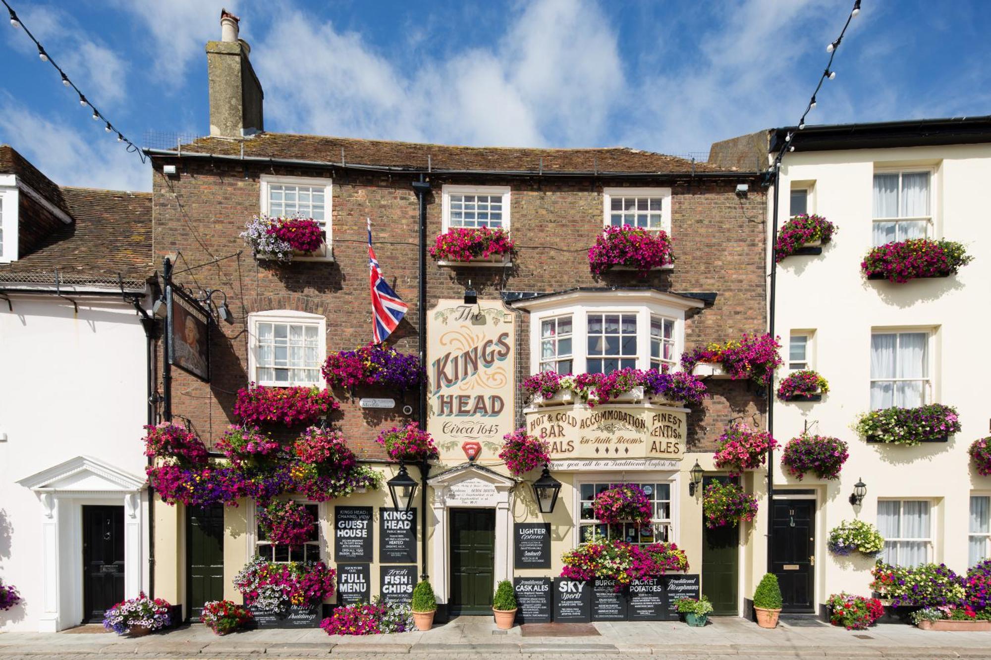 The Kings Head Bed & Breakfast Дийл Екстериор снимка