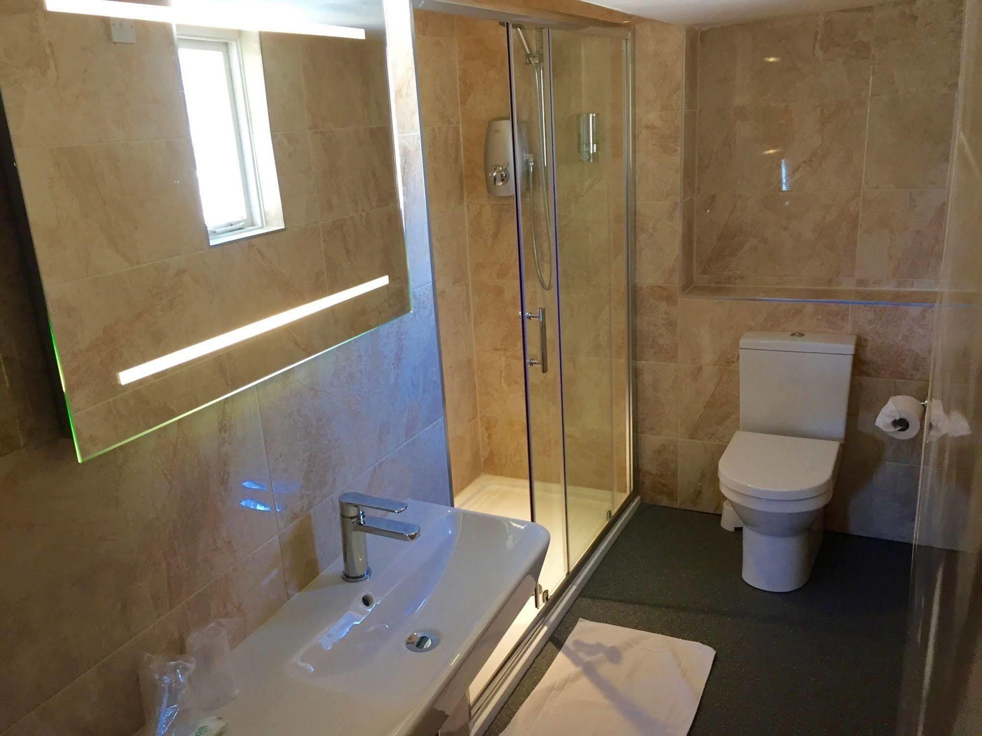 The Kings Head Bed & Breakfast Дийл Екстериор снимка